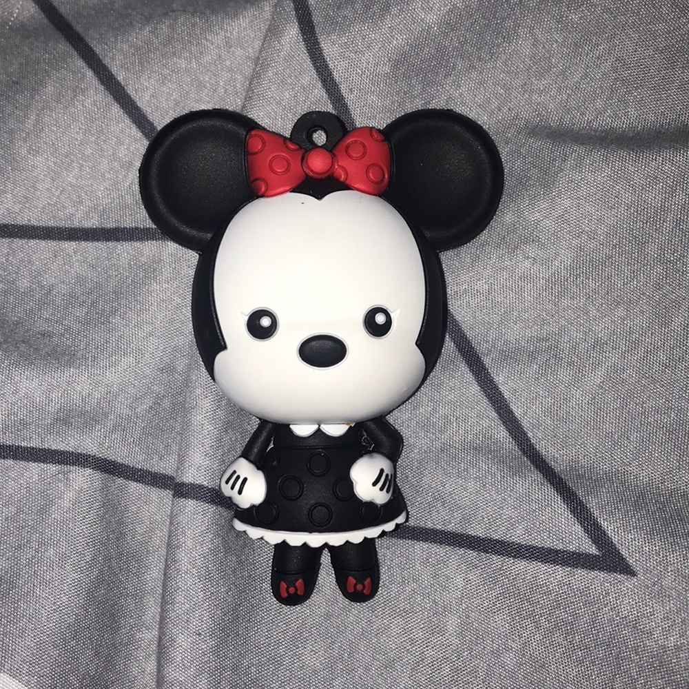 Minnie Mouse Keychain!